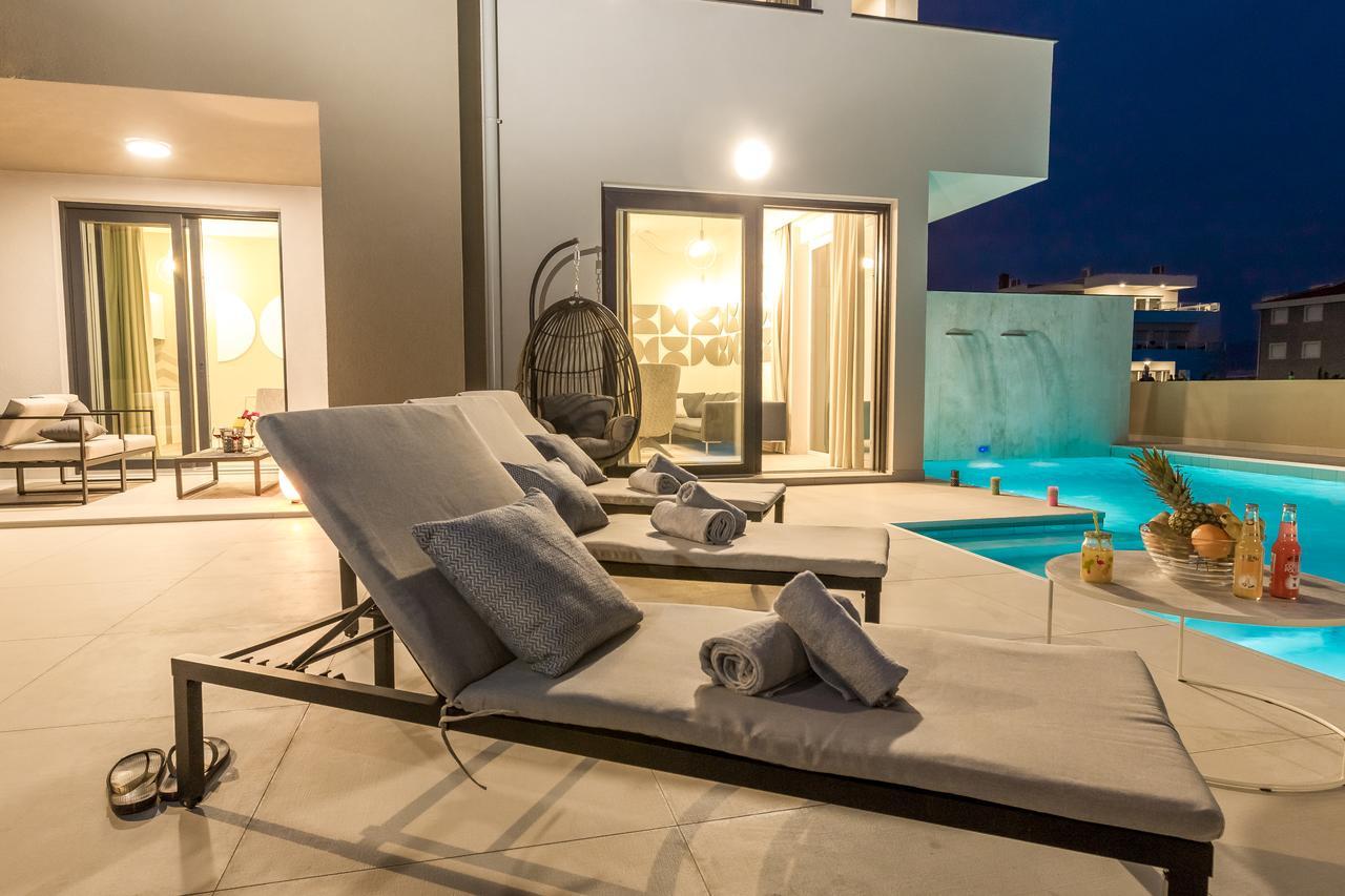 Villa Sara - Private Infinity Pool Novalja Exterior photo